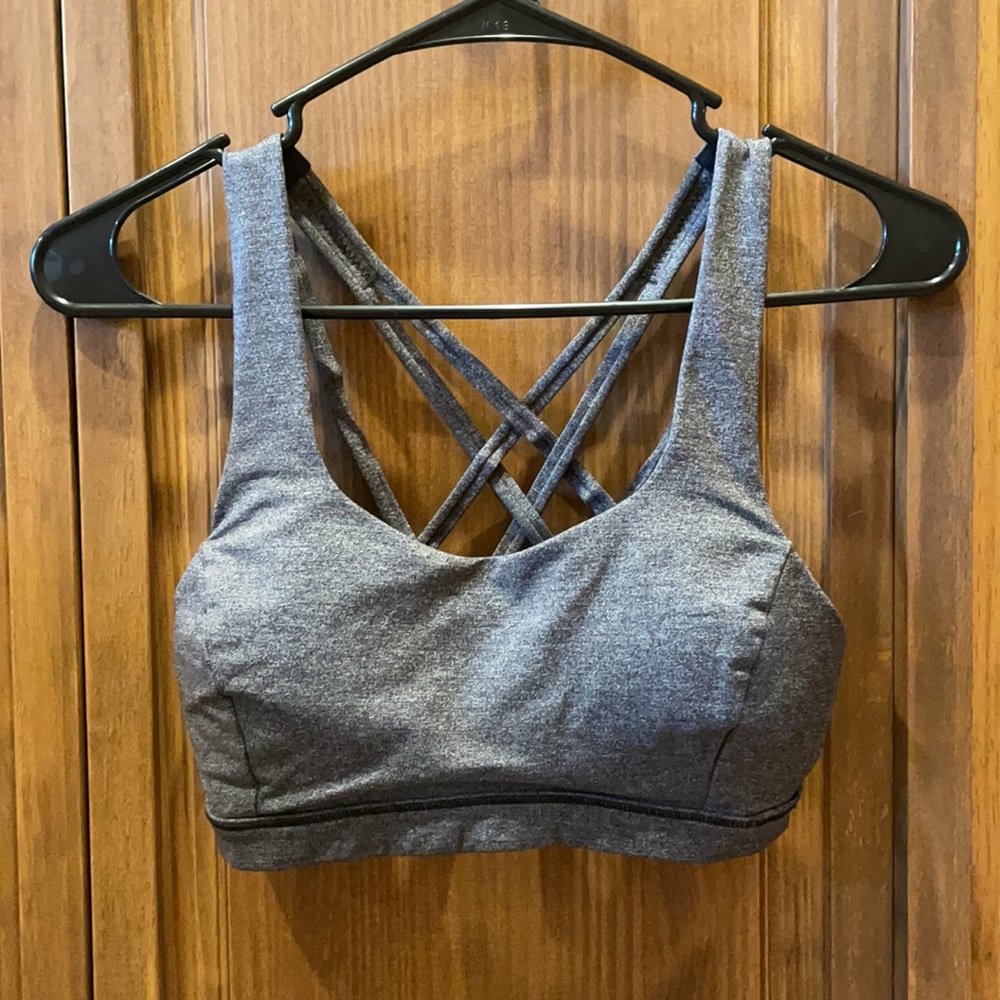 Lululemons Free to Be Serene sports bra, size 4